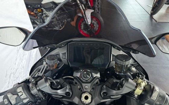 Gebrauchtmotorrad Kawasaki Ninja H2 SX SE - Bild 12