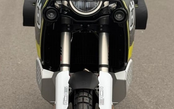 Neufahrzeug Husqvarna Norden 901 Expedition - Bild 2