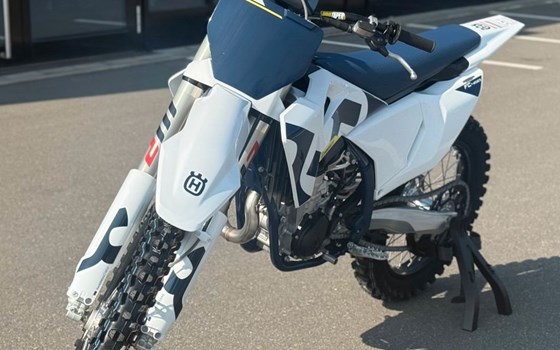 Neufahrzeug Husqvarna FC 450 - Bild 1