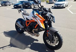 Neumotorrad KTM 1390 Super Duke RR