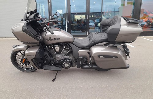 Neumotorrad Indian Pursuit Dark Horse with 112 Package