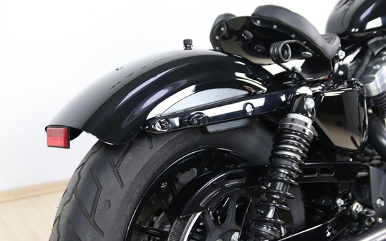 Gebrauchtmotorrad Harley-Davidson Sportster XL 1200X Forty-Eight - Bild 3