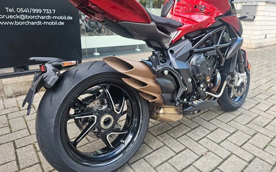 Gebrauchtmotorrad MV Agusta Brutale 800 RR - Bild 13