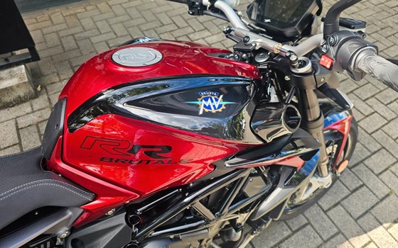 Gebrauchtmotorrad MV Agusta Brutale 800 RR - Bild 14