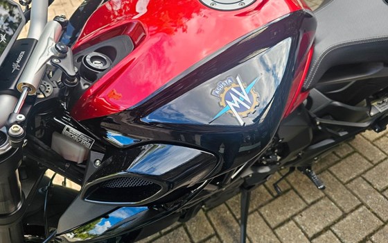 Gebrauchtmotorrad MV Agusta Brutale 800 RR - Bild 20