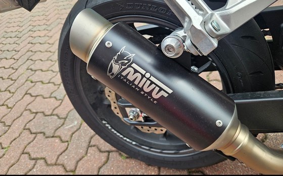 Gebrauchtmotorrad Honda CB750 Hornet E-Clutch - Bild 12