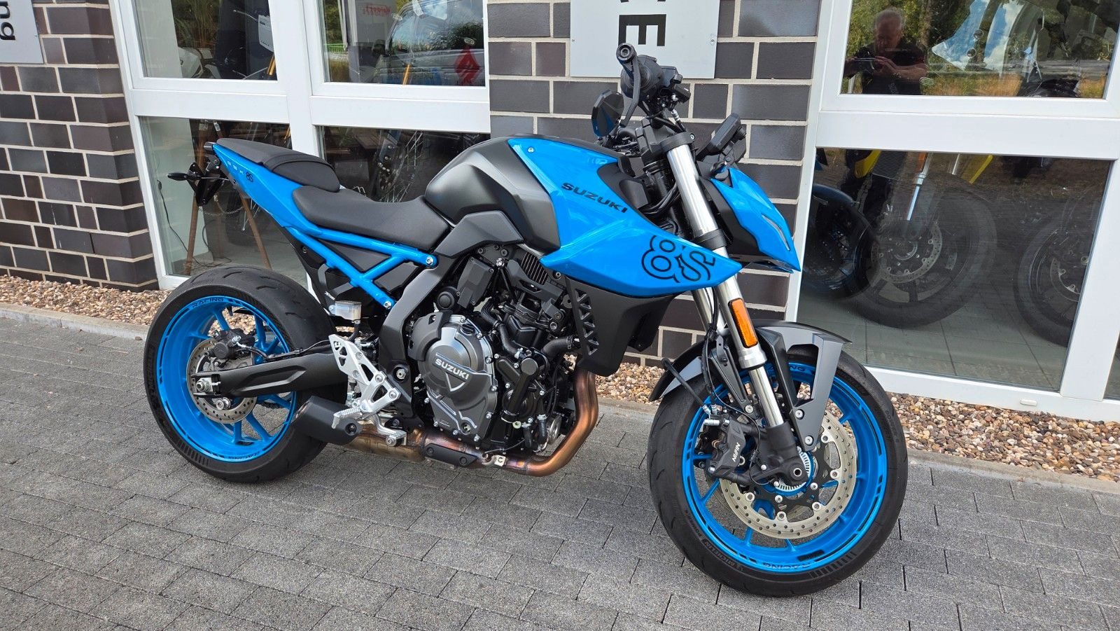 Suzuki GSX-8S