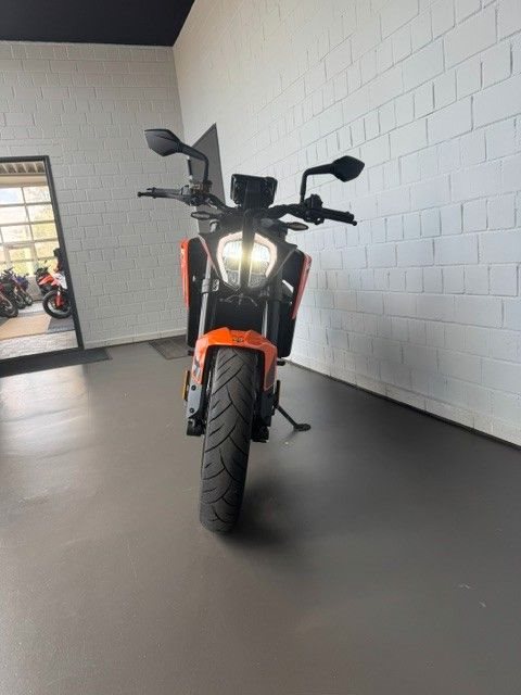KTM 790 Duke