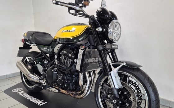 Gebrauchtmotorrad Kawasaki Z900 RS - Bild 3