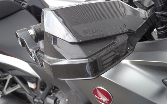 Gebrauchtmotorrad Honda NT1100 DCT - Bild 6