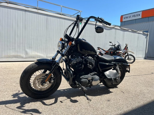Harley-Davidson Sportster XL 1200X Forty-Eight (schwarz) - Bild 10