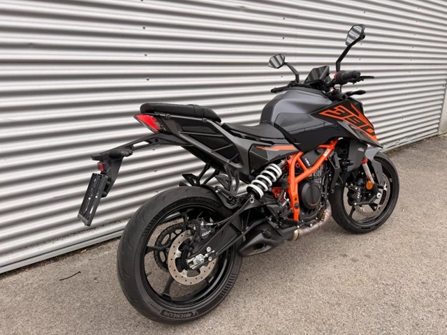 KTM 390 Duke (schwarz) - Bild 3