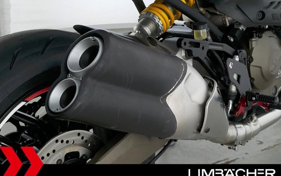 Gebrauchtmotorrad Ducati Monster 821 Stripe - Bild 17