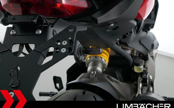 Gebrauchtmotorrad Ducati Monster 821 Stripe - Bild 19