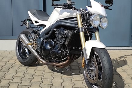 Triumph Speed Triple 1050