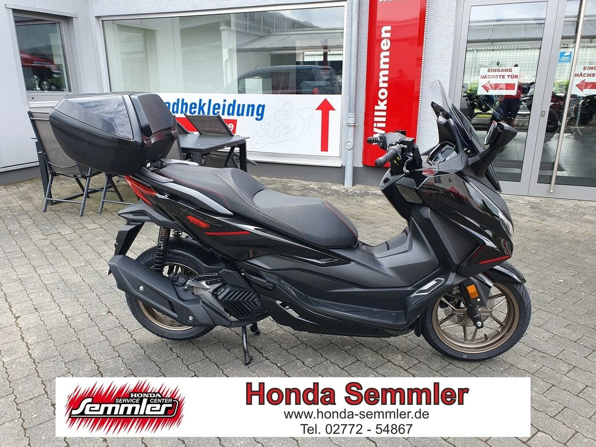 Honda Forza 125 Special Edition