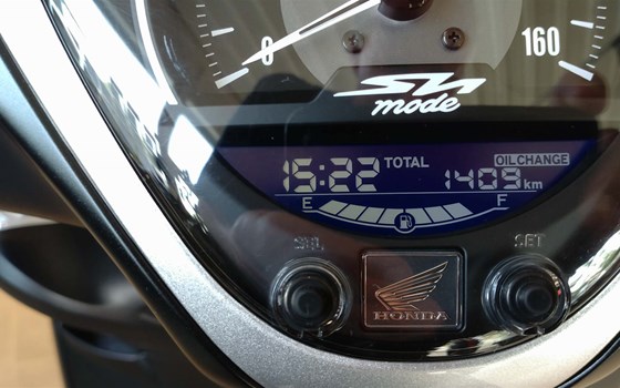 Gebrauchtmotorrad Honda SH Mode 125 - Bild 8