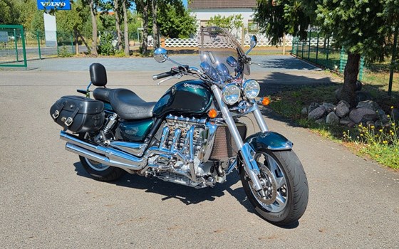 Gebrauchtmotorrad Triumph Rocket III - Bild 2