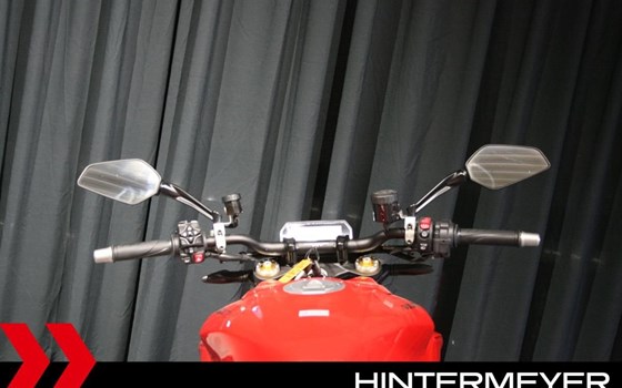 Gebrauchtmotorrad Ducati Streetfighter V2 S - Bild 8