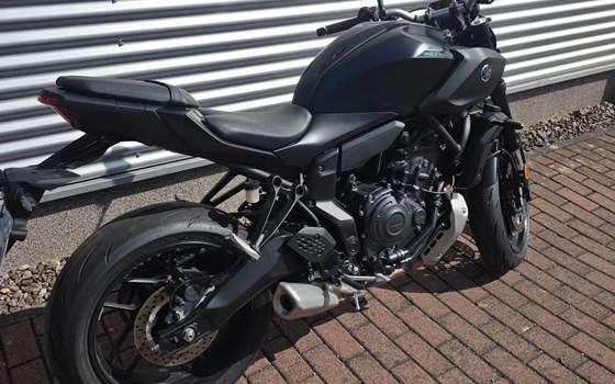 Gebrauchtmotorrad Yamaha MT-07 - Bild 11