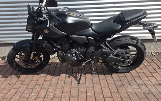 Gebrauchtmotorrad Yamaha MT-07 - Bild 2