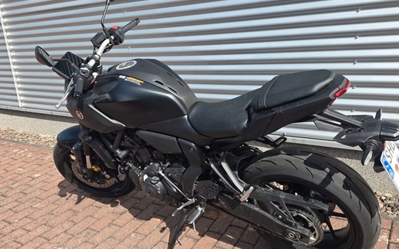 Gebrauchtmotorrad Yamaha MT-07 - Bild 3