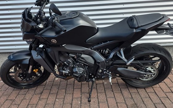 Gebrauchtmotorrad Yamaha MT-09 Y-AMT - Bild 9
