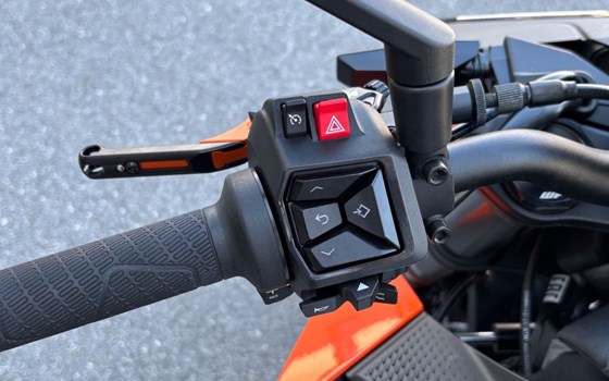 Gebrauchtmotorrad KTM 990 Duke - Bild 14
