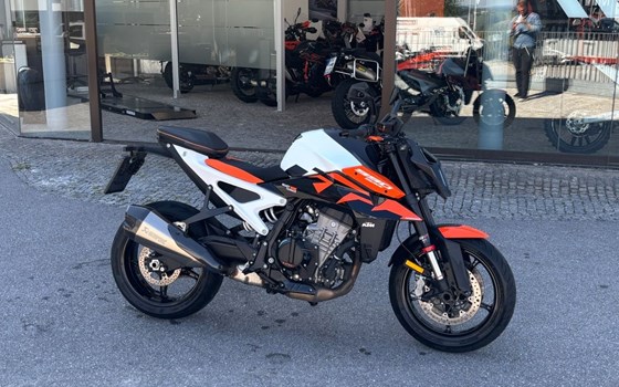Gebrauchtmotorrad KTM 990 Duke - Bild 2
