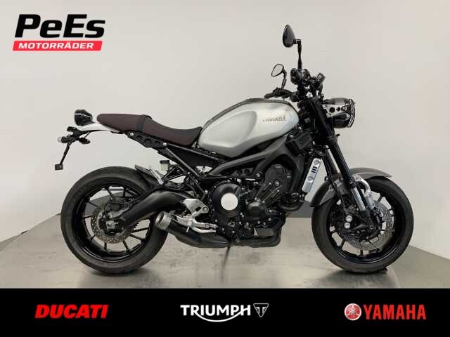Yamaha XSR900