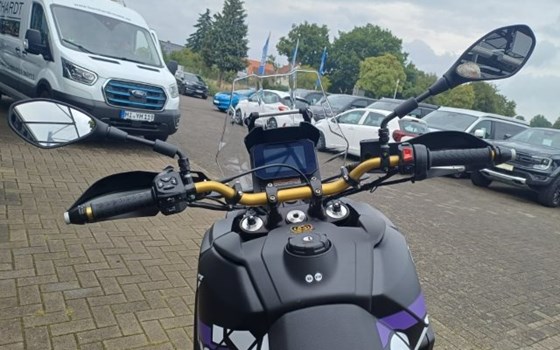 Neufahrzeug Aprilia Tuareg 660 Rally - Bild 10