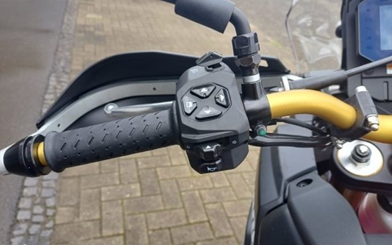 Neufahrzeug Aprilia Tuareg 660 Rally - Bild 11