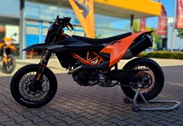 Neumotorrad KTM 690 SMC R