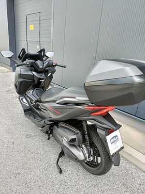 Honda Forza 350 (MATT CYNOS GREY METALLIC) - Bild 9