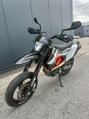 KTM 690 SMC R (weiß) - Bild 5