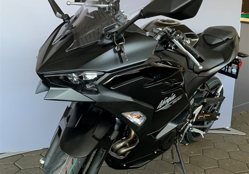 Kawasaki Ninja 500