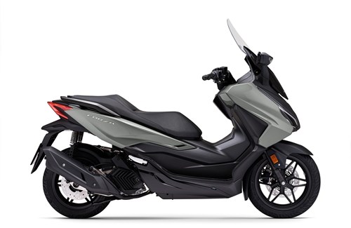 Gebrauchtmotorrad Honda Forza 125