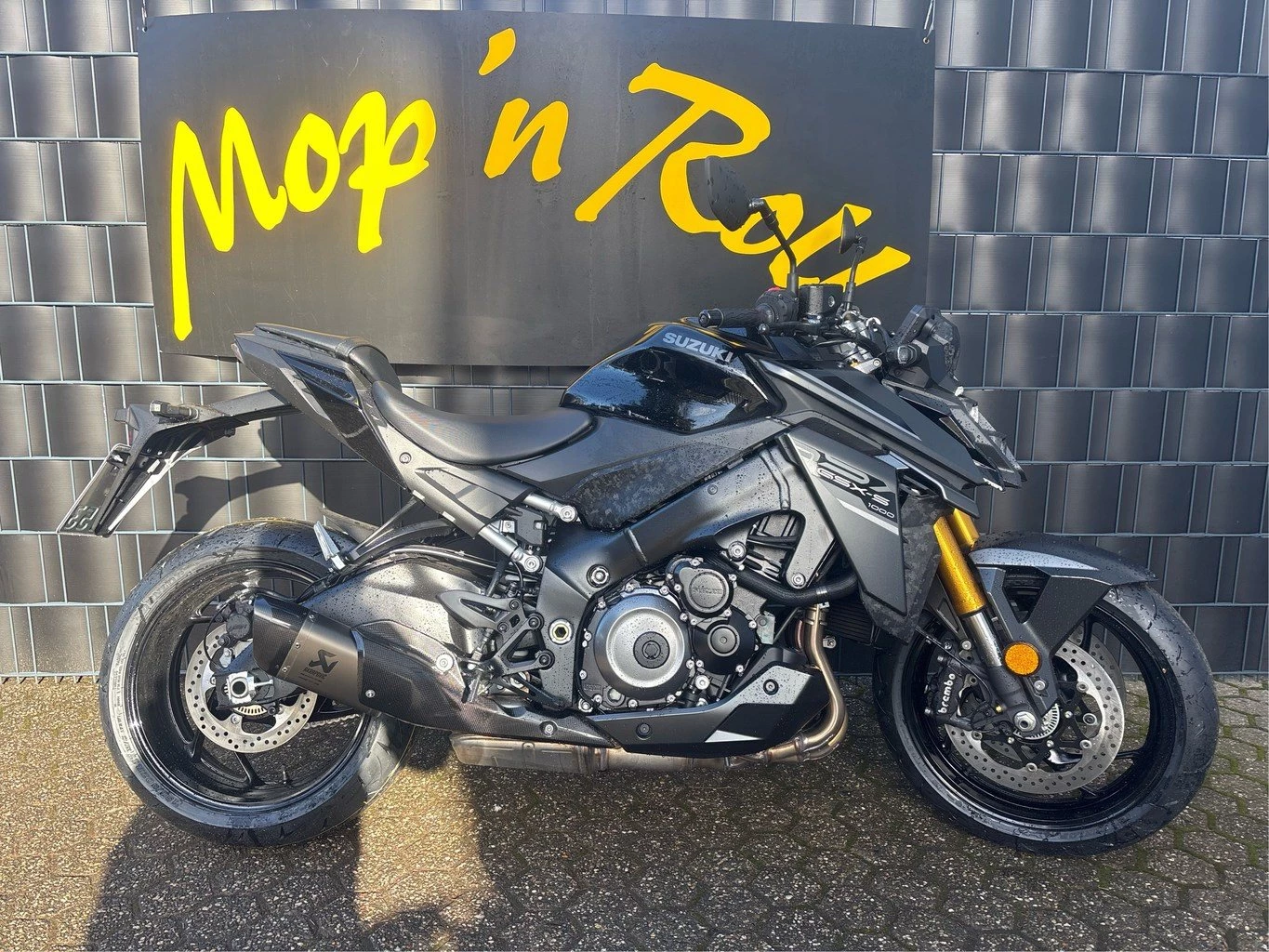 Suzuki GSX-S1000 Power Edition