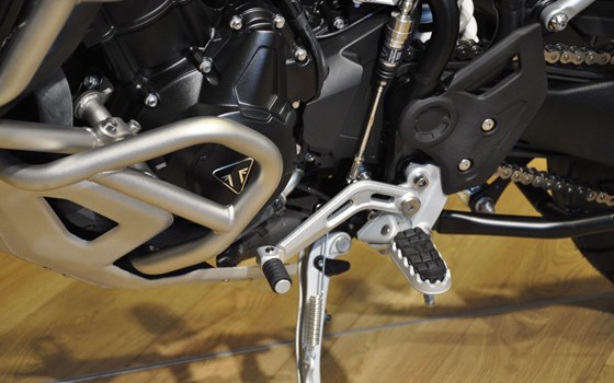Gebrauchtmotorrad Triumph Tiger 900 Desert Edition - Bild 15