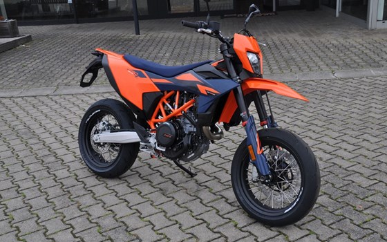 Gebrauchtmotorrad KTM 690 SMC R - Bild 1