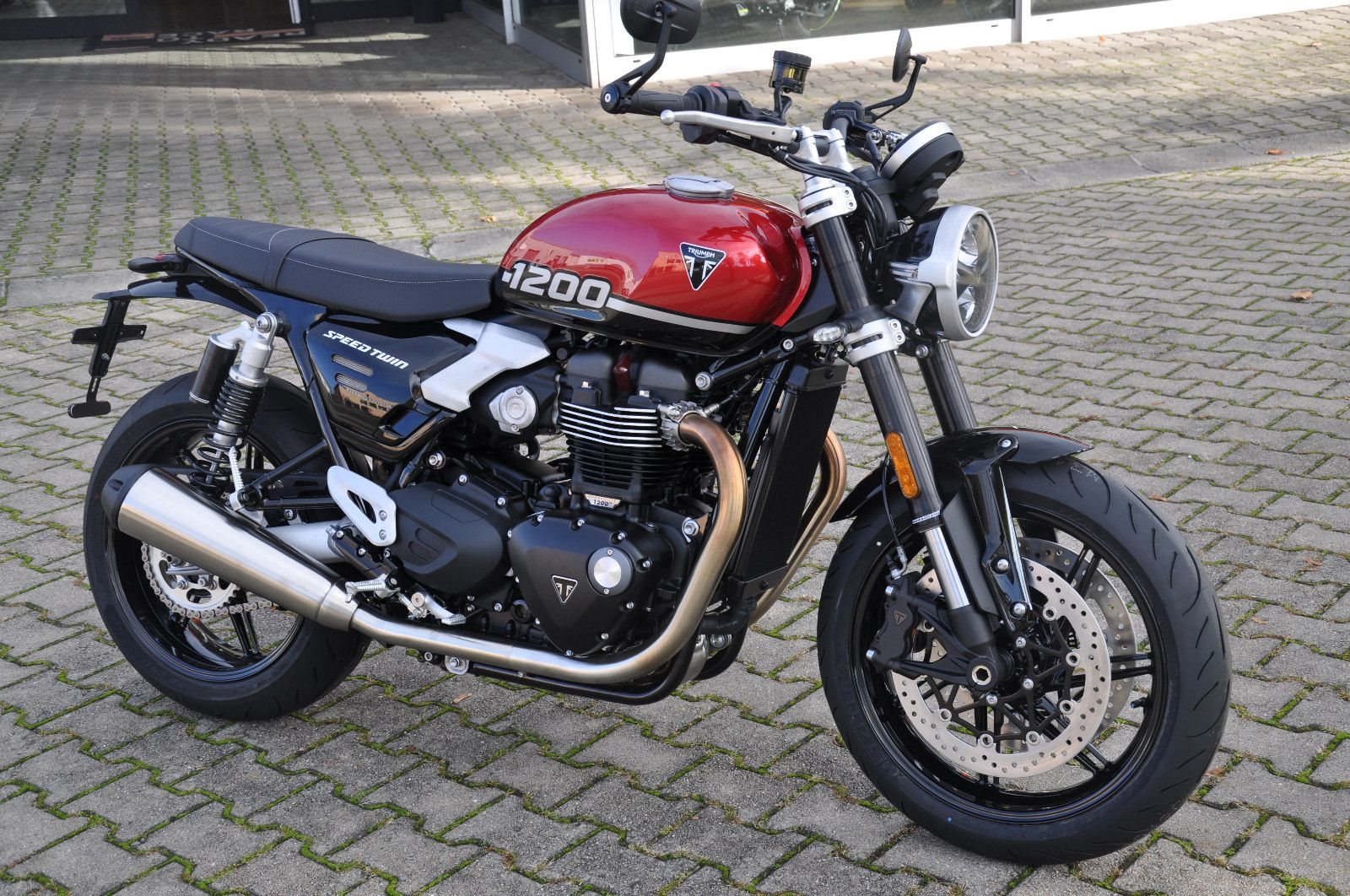 Triumph Speed Twin 1200