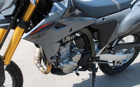 Neufahrzeug Suzuki DR-Z4S - Bild 11