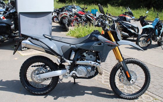 Neufahrzeug Suzuki DR-Z4S - Bild 14