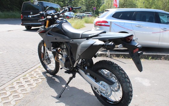 Neufahrzeug Suzuki DR-Z4S - Bild 3