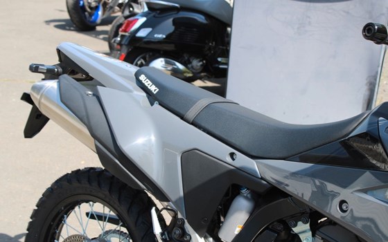 Neufahrzeug Suzuki DR-Z4S - Bild 7