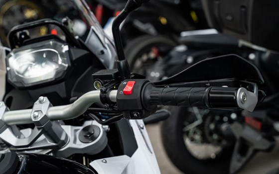 Neufahrzeug Kawasaki KLE500 SE - Bild 16