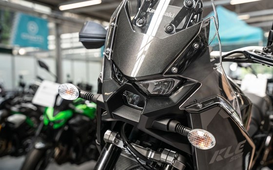 Neufahrzeug Kawasaki KLE 500 - Bild 14