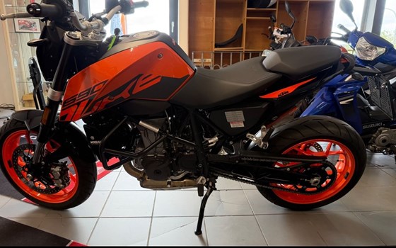 Gebrauchtmotorrad KTM 690 Duke - Bild 2