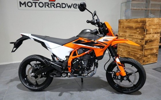 Gebrauchtmotorrad KTM 125 SMC R - Bild 3