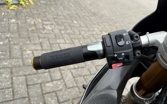 Gebrauchtmotorrad Triumph Daytona 675 - Bild 13